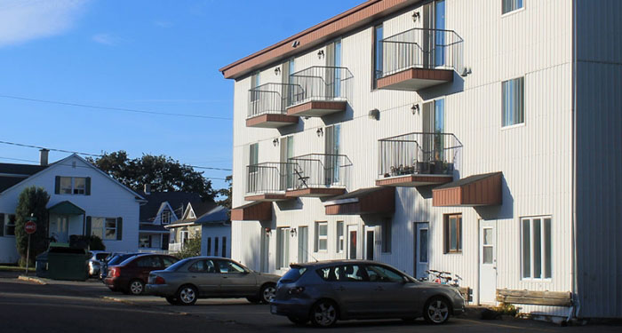 Appartement 1 1/2 à louer à la Pocatière (206)